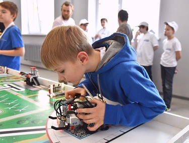 «Лига»: юные робототехники Южного Урала продемонстрировали инновационные проекты в сфере энергетики